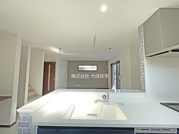 内装:ご家族の様子が見れる対面キッチン! 現地写真2026.1.22撮影