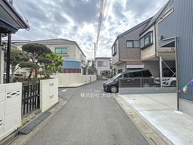 外観:前面道路 現地写真2026.3.16撮影