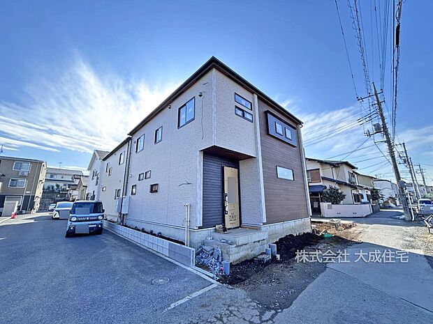 外観:北西側から見た1号棟。