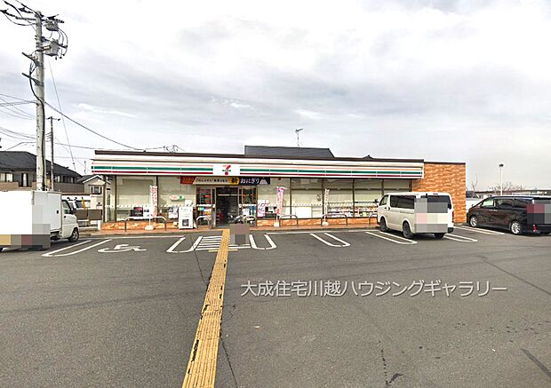 周辺環境:コンビニ 110m セブンイレブン川越豊田本店(徒歩2分。ちょっとしたお買い物にも便利です。)