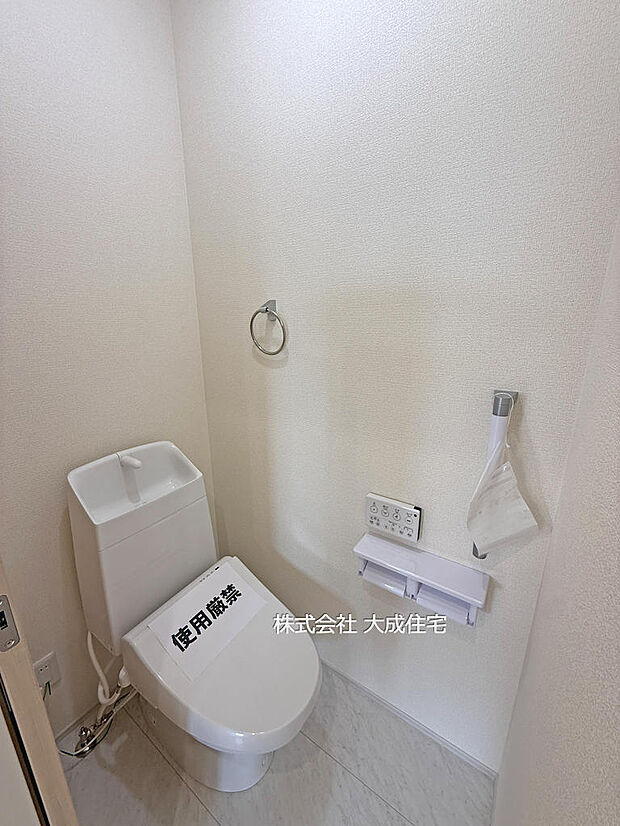1階と2階にお手洗いございます。 現地写真2026.8.21撮影