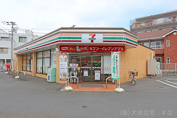 周辺環境:コンビニ 350m セブンイレブン鶴ヶ島東店(徒歩5分　ちょっとしたお買い物に便利です)
