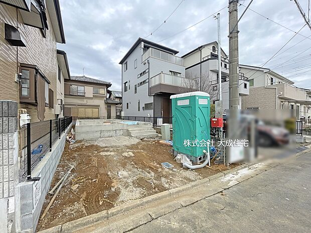 外観:商業施設が徒歩圏内に多数ある好立地です! 現地写真2026.3.16撮影