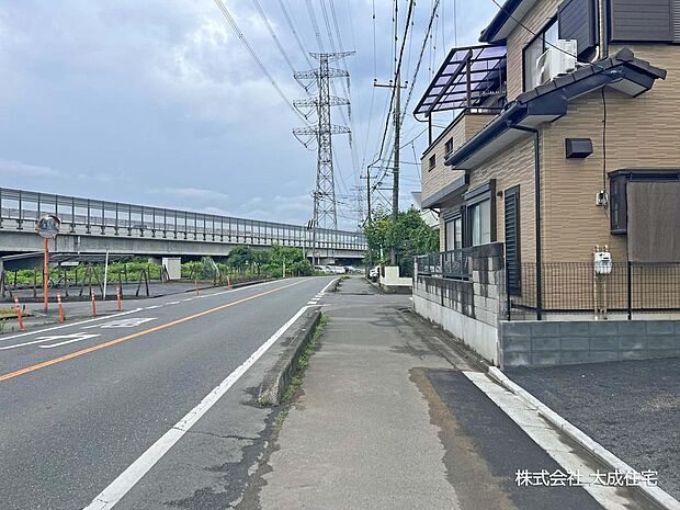 前面道路 現地写真2026.6.26撮影