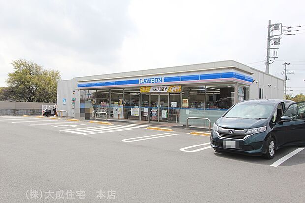 周辺環境:コンビニ 650m ローソン　鶴ヶ島五味ヶ谷店(徒歩9分　嬉しい24時間営業！)