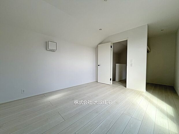 内装:1号棟:お手入れのしやすいフローリング 現地写真2026.3.16撮影