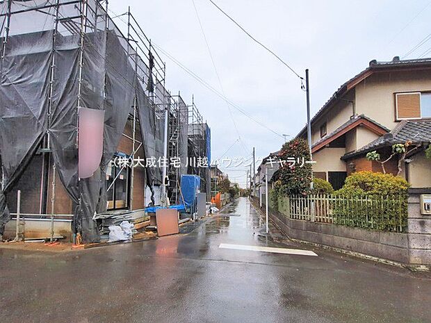 外観:前面道路は6mと4mの公道です。 2号棟:現地写真2026.3.3撮影