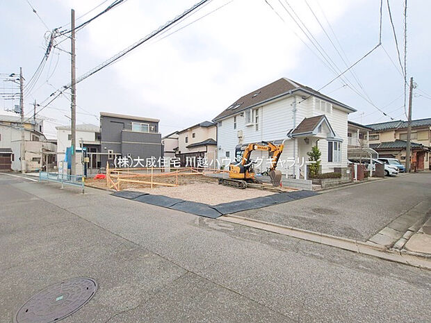 4〜4.8mの公道に面しております。