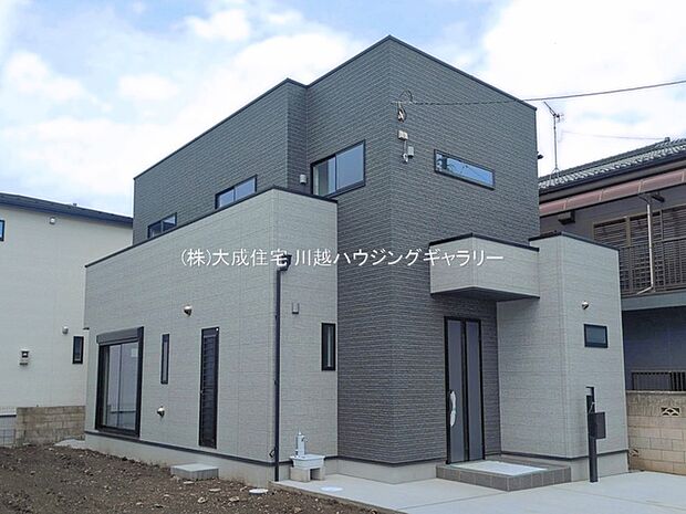 堂々完成しております。 現地写真2026.7.13撮影