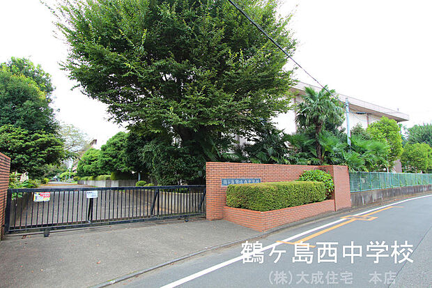 徒歩9分 テスト前の数日間は学習相談日があり希望者が先生に質問できる機会を設けている
