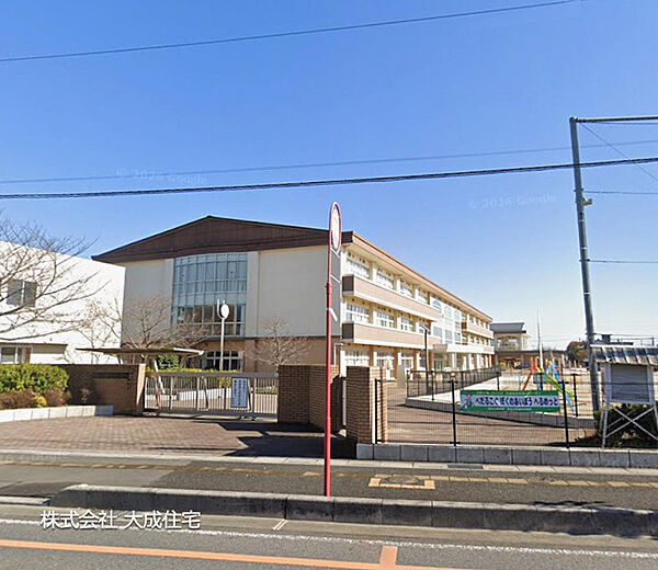 東松山市立高坂小学校：徒歩13分（1000ｍ）/学校教育目標：しなやかに学び、ともに育つ子