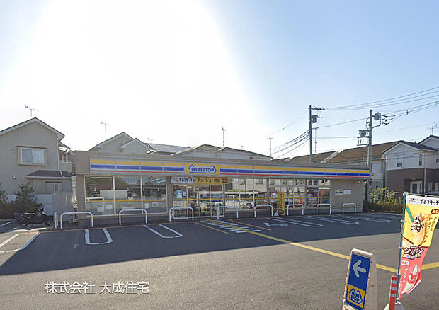 ミニストップ志木市中宗岡1丁目店 700m(徒歩9分)