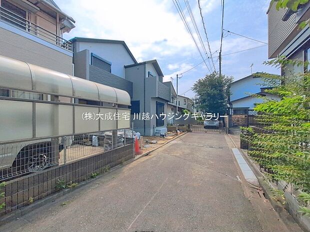 前面道路4mの公道です。 現地写真2026.7.16撮影