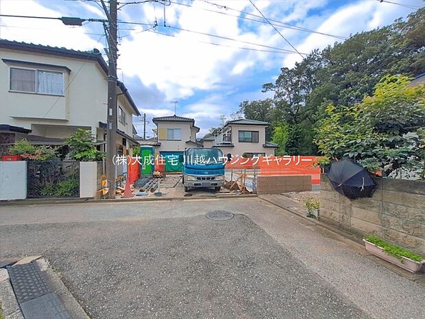 前面4mの公道です。 現地写真2026.7.8撮影