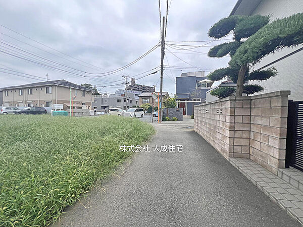 前面道路　現地写真2026.8.31撮影