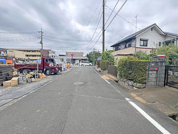 前面道路 現地写真2026.8.31撮影