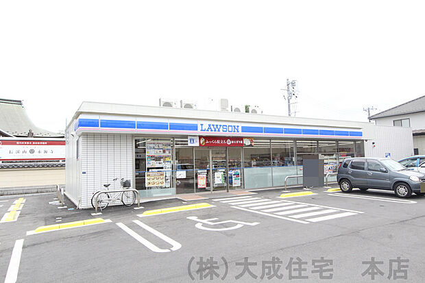 ローソン　坂戸市仲町　徒歩10分