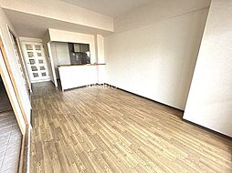 ラポート折坂 5階3LDKのリビング/ダイニング