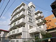 箱崎駅より徒歩10分 4階 築36年10ヶ月の賃貸物件