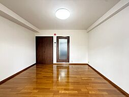 JR鹿児島本線 香椎駅 徒歩10分の賃貸マンション 1階1Kのリビング/ダイニング