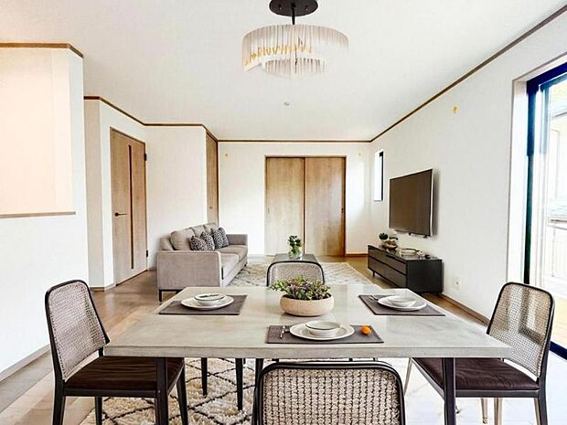 本画像はCGで作成しており、実際に現地に家具は置かれておりません。また、価格に家具は含まれておりません。