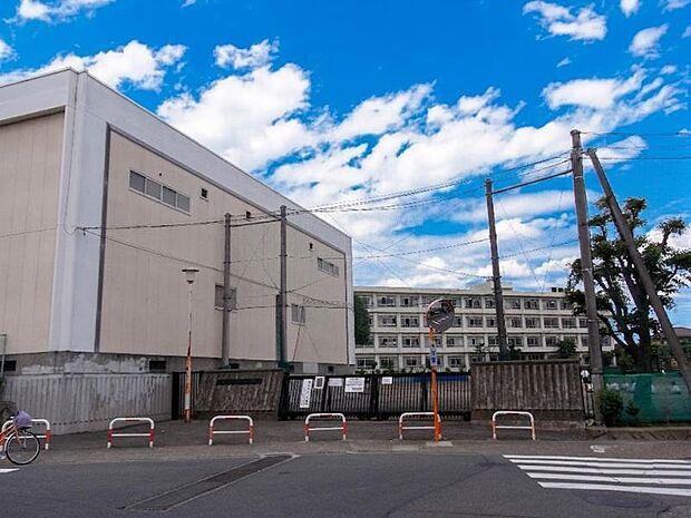 町田第二中学校まで約728~780m