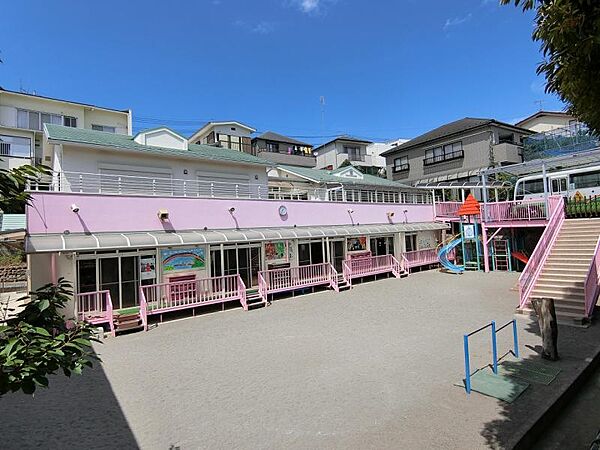 百合丘さくら幼稚園まで約534ｍ