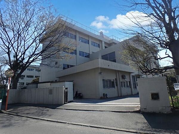 座間市立入谷小学校まで約881ｍ