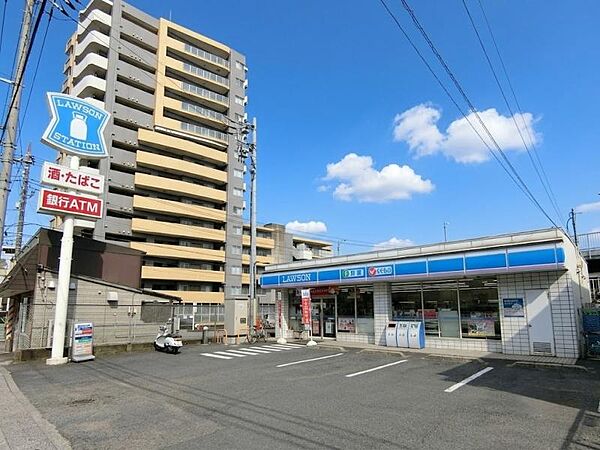 ローソン 座間駅前店まで約633ｍ
