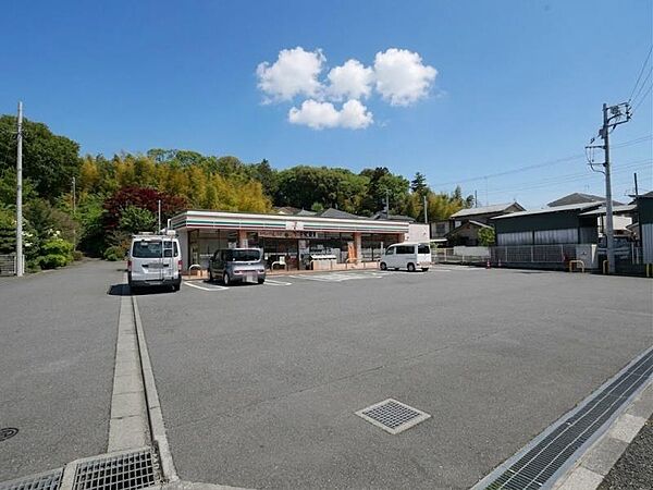 セブンイレブン 町田南大谷店まで約452ｍ