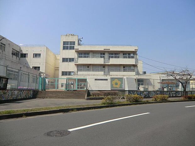 小山田南小学校まで約854m