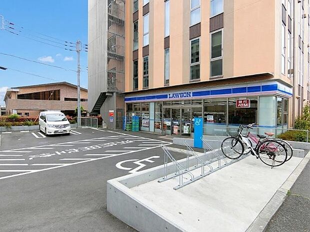 ローソン 座間市役所前店まで約703m