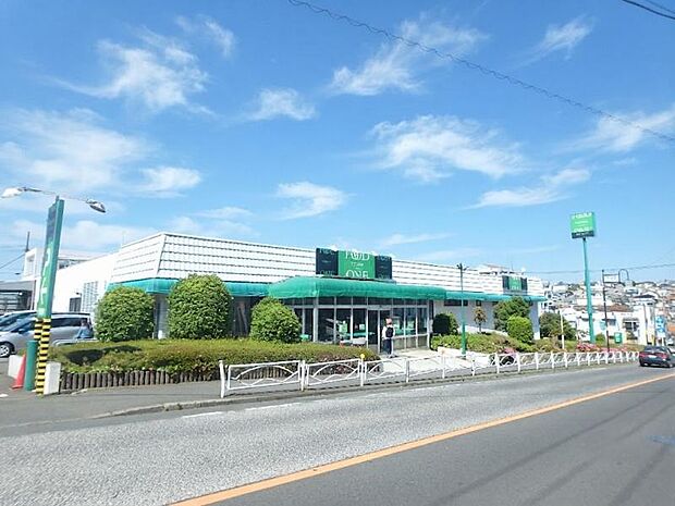 フードワン座間店まで約373m