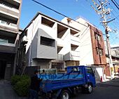 京都市上京区猪熊通寺之内上る東西町 3階建 築5年のイメージ