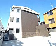 East Field 1階 築15年2ヶ月の賃貸物件