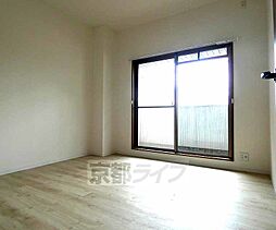 JR山陰本線 二条駅 徒歩10分の賃貸マンション 2階1SLDKのリビング/ダイニング