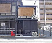 烏丸御池駅より徒歩6分 築75年10ヶ月の賃貸物件