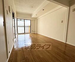 JR山陰本線 太秦駅 徒歩7分の賃貸マンション 4階3LDKのリビング/ダイニング