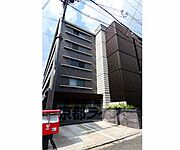 西院駅より徒歩9分 築6年9ヶ月 5階建の賃貸物件