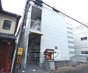 丸太町駅より徒歩12分 1階 築22年6ヶ月の賃貸物件