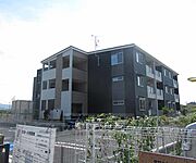 近鉄宮津駅より徒歩6分 3階 築3年11ヶ月の賃貸物件