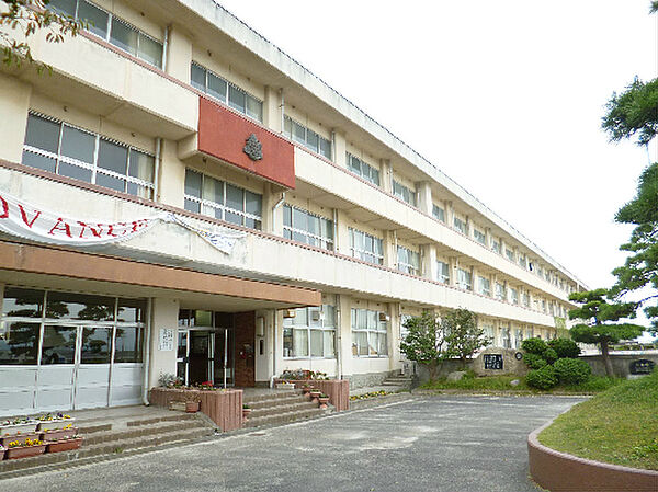 画像24:日立市立久慈中学校（1104m）