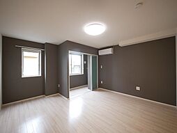 MKBーII（エムケービー　ツー） 102 1階1Kのリビング/ダイニング