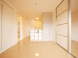 フォアールII 102 1階1LDKのリビング/ダイニング