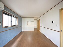 クレスト・ヒル　C 1 2階3LDKのリビング/ダイニング