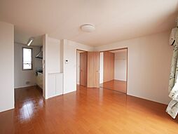 セゾン・シャルマン 202 2階1LDKのリビング/ダイニング