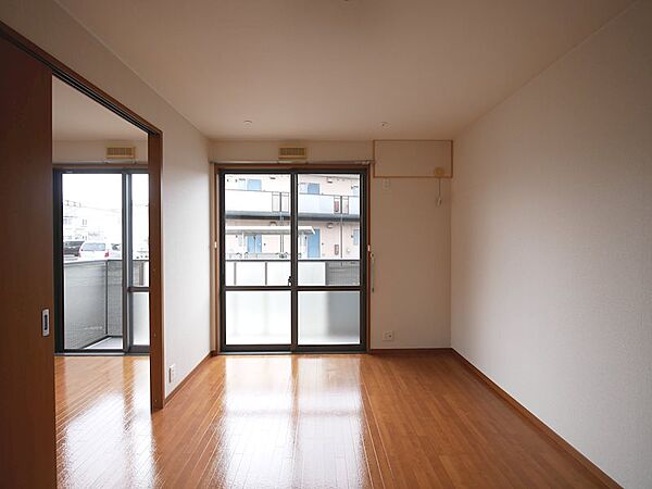 apartment 茨城県那珂郡東海村大字白方
白方の賃貸情報を見る
物件地図