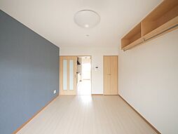 FLAT岩ヶ峰 305 3階1Kのリビング/ダイニング