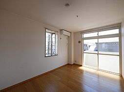 カルフールM 201 2階2DKのリビング/ダイニング