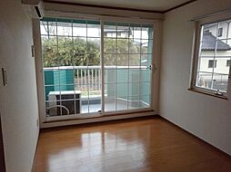 クレストール1037D 201 2階2LDKのリビング/ダイニング